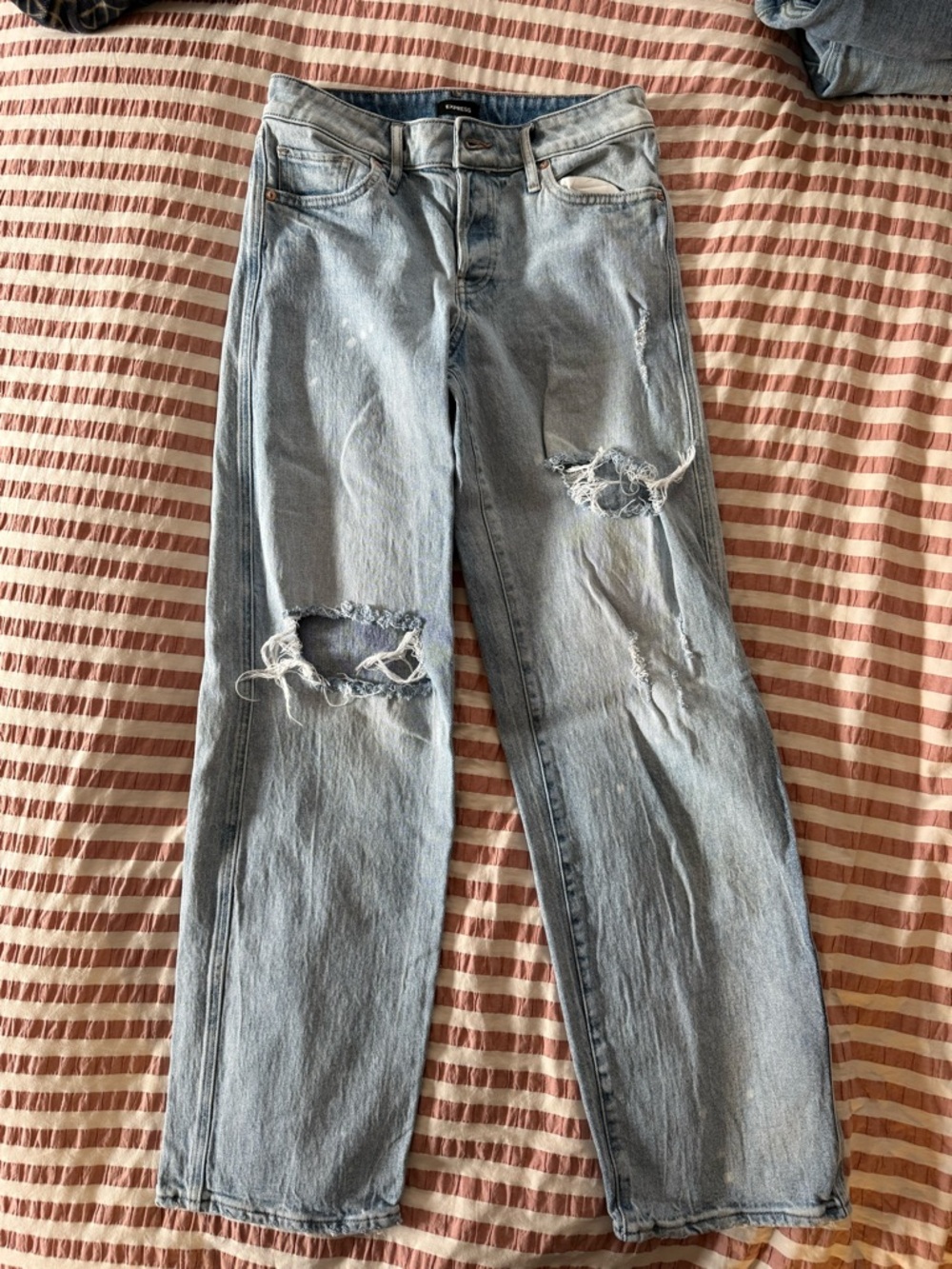 Express Relaxed Straight Jeans